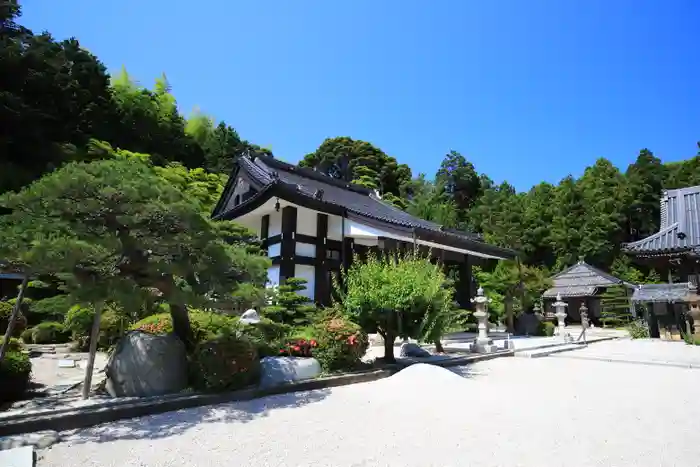 東泉寺の建物その他