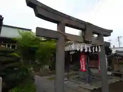 木曽根氷川神社の鳥居