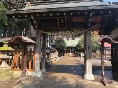 日高神社の山門・神門
