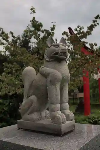 乙吉稲荷神社の狛犬