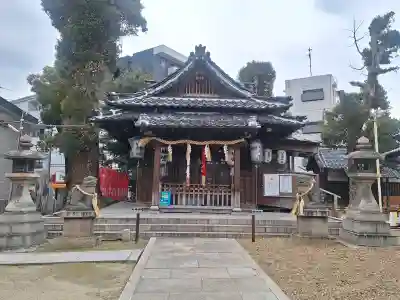高瀬神社の{uncategorized: "未分類", other: "その他", undefined: "問題あり", building: "その他建物", grave: "お墓", sacred_gate: "鳥居", guardian: "狛犬", statue: "像", buddha: "仏像", history: "歴史", nature: "自然", garden: "庭園", animal: "動物", pagoda: "塔", temizu: "手水舎", mountain_gate: "山門・神門", sanctuary: "本殿・本堂", subordinate: "末社・摂社", art: "芸術", scenery: "景色", jizo: "地蔵", ema: "絵馬", goshuin: "御朱印", omikuji: "おみくじ", items: "授与品その他", amulet: "お守り", goshuincho: "御朱印帳", eats: "食事", festival: "お祭り", votive_dance: "神楽", shichigosan: "七五三参", wedding: "結婚式", experience: "体験その他", initially: "初詣", around: "周辺", anti_infection: "感染症対策"}