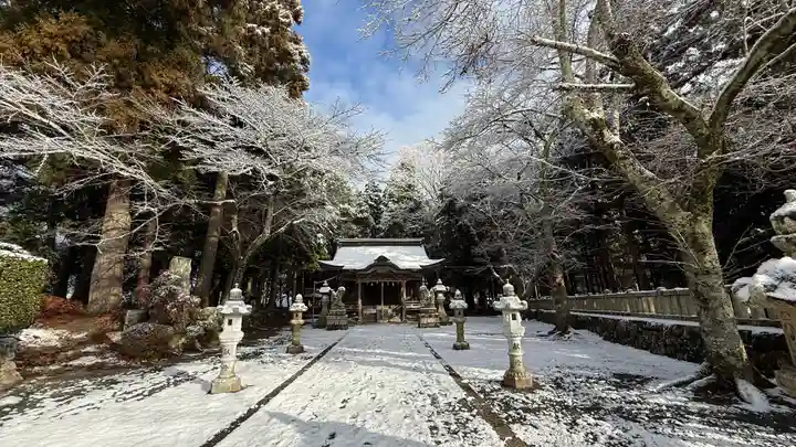 三輪神社(兵庫県)