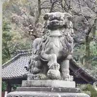 成岩神社の狛犬