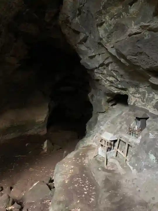 弁財天の洞窟(千葉県)