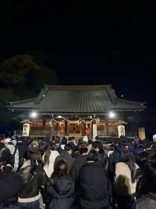 焼津神社の{uncategorized: "未分類", other: "その他", undefined: "問題あり", building: "その他建物", grave: "お墓", sacred_gate: "鳥居", guardian: "狛犬", statue: "像", buddha: "仏像", history: "歴史", nature: "自然", garden: "庭園", animal: "動物", pagoda: "塔", temizu: "手水舎", mountain_gate: "山門・神門", sanctuary: "本殿・本堂", subordinate: "末社・摂社", art: "芸術", scenery: "景色", jizo: "地蔵", ema: "絵馬", goshuin: "御朱印", omikuji: "おみくじ", items: "授与品その他", amulet: "お守り", goshuincho: "御朱印帳", eats: "食事", festival: "お祭り", votive_dance: "神楽", shichigosan: "七五三参", wedding: "結婚式", experience: "体験その他", initially: "初詣", around: "周辺", anti_infection: "感染症対策"}