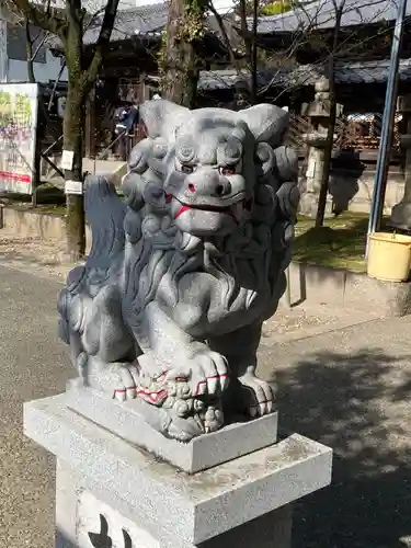 名古屋東照宮の狛犬