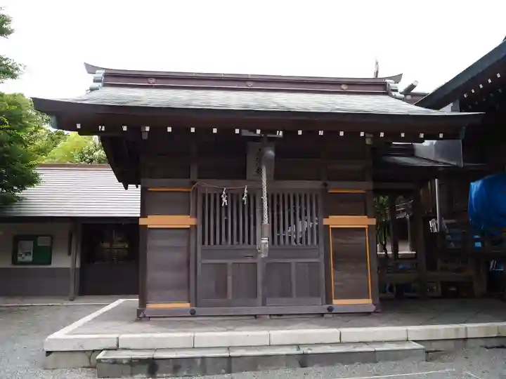 鴨居八幡神社の末社・摂社
