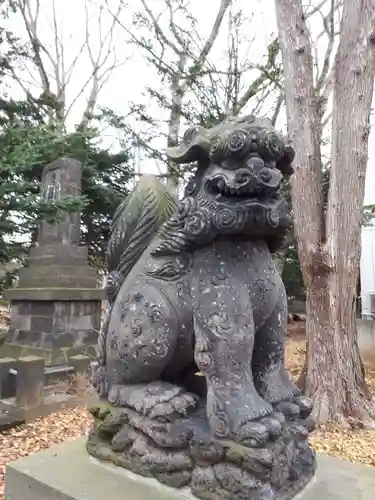 新琴似神社の狛犬