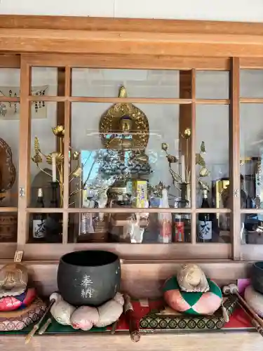 桐ノ木谷薬師堂の{uncategorized: "未分類", other: "その他", undefined: "問題あり", building: "その他建物", grave: "お墓", sacred_gate: "鳥居", guardian: "狛犬", statue: "像", buddha: "仏像", history: "歴史", nature: "自然", garden: "庭園", animal: "動物", pagoda: "塔", temizu: "手水舎", mountain_gate: "山門・神門", sanctuary: "本殿・本堂", subordinate: "末社・摂社", art: "芸術", scenery: "景色", jizo: "地蔵", ema: "絵馬", goshuin: "御朱印", omikuji: "おみくじ", items: "授与品その他", amulet: "お守り", goshuincho: "御朱印帳", eats: "食事", festival: "お祭り", votive_dance: "神楽", shichigosan: "七五三参", wedding: "結婚式", experience: "体験その他", initially: "初詣", around: "周辺", anti_infection: "感染症対策"}