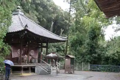 繁多寺の本殿・本堂
