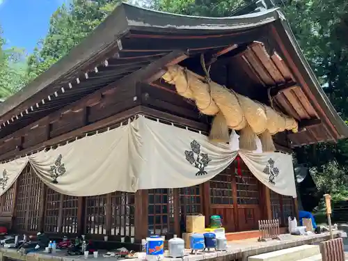 諏訪大社下社春宮(長野県)