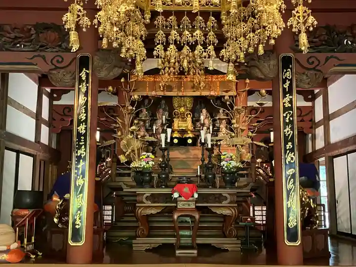 雲洞庵の本殿・本堂