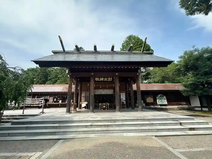 射水神社の本殿・本堂