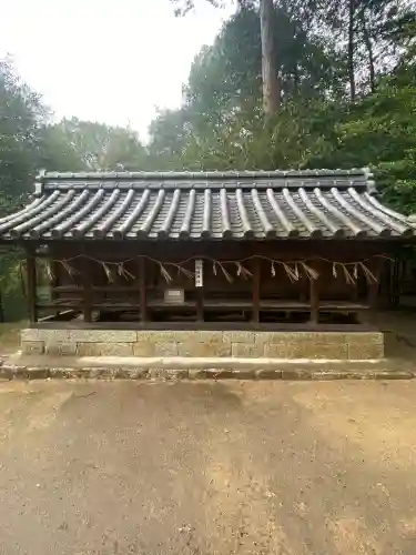 安仁神社の{uncategorized: "未分類", other: "その他", undefined: "問題あり", building: "その他建物", grave: "お墓", sacred_gate: "鳥居", guardian: "狛犬", statue: "像", buddha: "仏像", history: "歴史", nature: "自然", garden: "庭園", animal: "動物", pagoda: "塔", temizu: "手水舎", mountain_gate: "山門・神門", sanctuary: "本殿・本堂", subordinate: "末社・摂社", art: "芸術", scenery: "景色", jizo: "地蔵", ema: "絵馬", goshuin: "御朱印", omikuji: "おみくじ", items: "授与品その他", amulet: "お守り", goshuincho: "御朱印帳", eats: "食事", festival: "お祭り", votive_dance: "神楽", shichigosan: "七五三参", wedding: "結婚式", experience: "体験その他", initially: "初詣", around: "周辺", anti_infection: "感染症対策"}