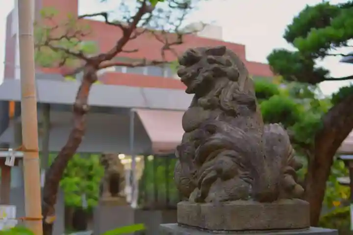 鳩森八幡神社の狛犬