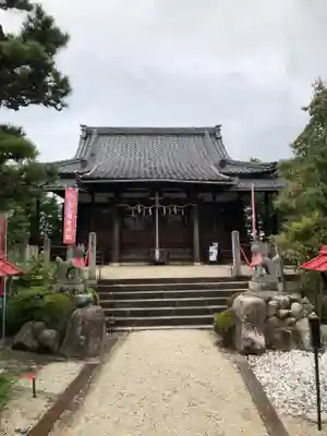 玉三稲荷神社の本殿・本堂