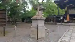 豊国神社の像