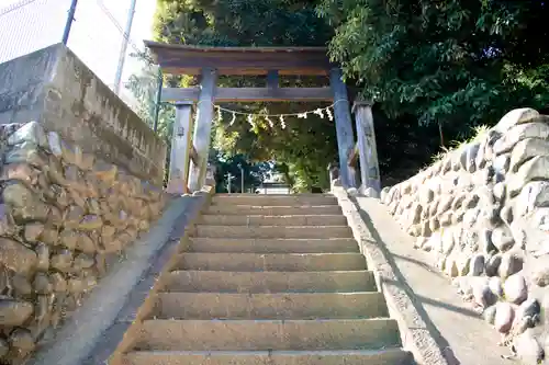 百草八幡神社の鳥居