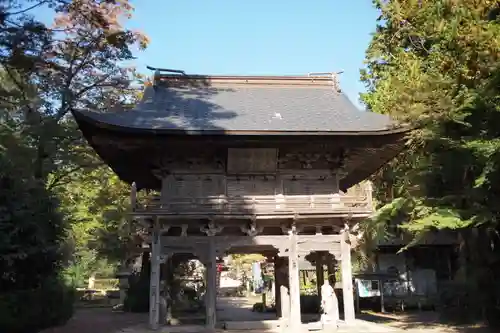 雲樹寺の山門