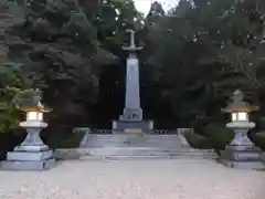 奈良縣護國神社の塔