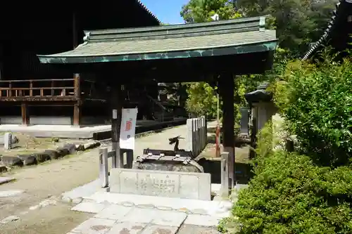 西大寺の山門