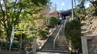 明王院のその他建物