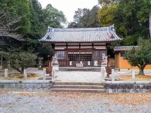 県神社の本殿・本堂