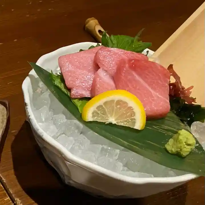 平安神宮の{uncategorized: "未分類", other: "その他", undefined: "問題あり", building: "その他建物", grave: "お墓", sacred_gate: "鳥居", guardian: "狛犬", statue: "像", buddha: "仏像", history: "歴史", nature: "自然", garden: "庭園", animal: "動物", pagoda: "塔", temizu: "手水舎", mountain_gate: "山門・神門", sanctuary: "本殿・本堂", subordinate: "末社・摂社", art: "芸術", scenery: "景色", jizo: "地蔵", ema: "絵馬", goshuin: "御朱印", omikuji: "おみくじ", items: "授与品その他", amulet: "お守り", goshuincho: "御朱印帳", eats: "食事", festival: "お祭り", votive_dance: "神楽", shichigosan: "七五三参", wedding: "結婚式", experience: "体験その他", initially: "初詣", around: "周辺", anti_infection: "感染症対策"}