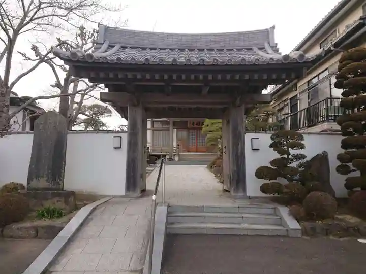 不磷寺の山門・神門