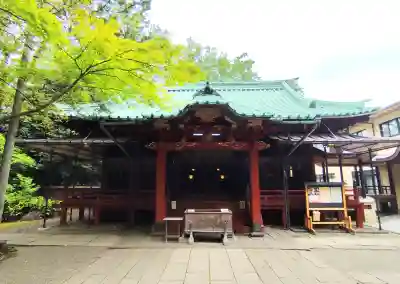 赤坂氷川神社の{uncategorized: "未分類", other: "その他", undefined: "問題あり", building: "その他建物", grave: "お墓", sacred_gate: "鳥居", guardian: "狛犬", statue: "像", buddha: "仏像", history: "歴史", nature: "自然", garden: "庭園", animal: "動物", pagoda: "塔", temizu: "手水舎", mountain_gate: "山門・神門", sanctuary: "本殿・本堂", subordinate: "末社・摂社", art: "芸術", scenery: "景色", jizo: "地蔵", ema: "絵馬", goshuin: "御朱印", omikuji: "おみくじ", items: "授与品その他", amulet: "お守り", goshuincho: "御朱印帳", eats: "食事", festival: "お祭り", votive_dance: "神楽", shichigosan: "七五三参", wedding: "結婚式", experience: "体験その他", initially: "初詣", around: "周辺", anti_infection: "感染症対策"}