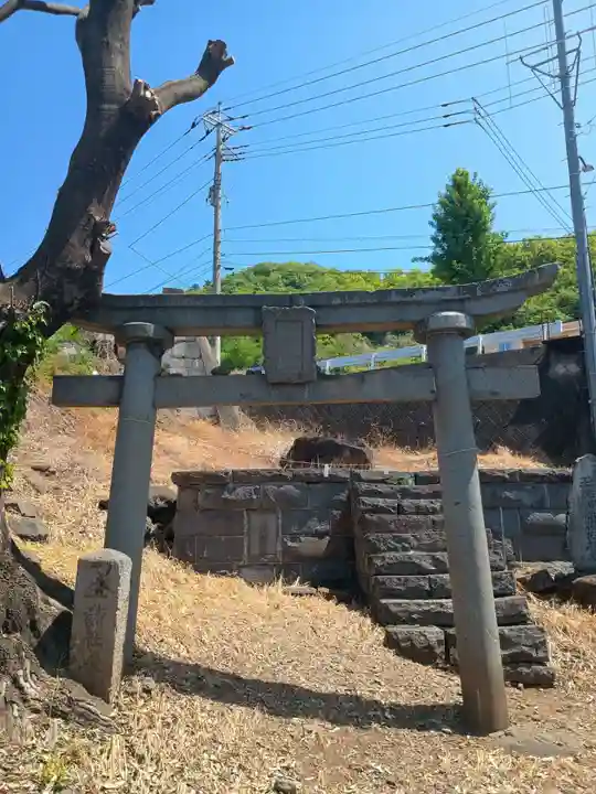 玉諸神社拝殿跡(山梨県)