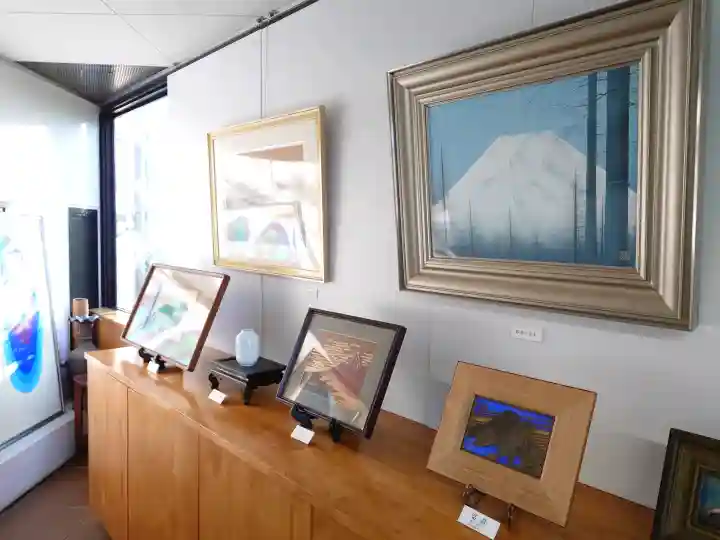 座間神社の{uncategorized: "未分類", other: "その他", undefined: "問題あり", building: "その他建物", grave: "お墓", sacred_gate: "鳥居", guardian: "狛犬", statue: "像", buddha: "仏像", history: "歴史", nature: "自然", garden: "庭園", animal: "動物", pagoda: "塔", temizu: "手水舎", mountain_gate: "山門・神門", sanctuary: "本殿・本堂", subordinate: "末社・摂社", art: "芸術", scenery: "景色", jizo: "地蔵", ema: "絵馬", goshuin: "御朱印", omikuji: "おみくじ", items: "授与品その他", amulet: "お守り", goshuincho: "御朱印帳", eats: "食事", festival: "お祭り", votive_dance: "神楽", shichigosan: "七五三参", wedding: "結婚式", experience: "体験その他", initially: "初詣", around: "周辺", anti_infection: "感染症対策"}