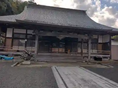 仏性寺の本殿・本堂