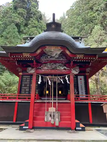 花園神社の本殿・本堂