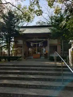 旭丘神社の{uncategorized: "未分類", other: "その他", undefined: "問題あり", building: "その他建物", grave: "お墓", sacred_gate: "鳥居", guardian: "狛犬", statue: "像", buddha: "仏像", history: "歴史", nature: "自然", garden: "庭園", animal: "動物", pagoda: "塔", temizu: "手水舎", mountain_gate: "山門・神門", sanctuary: "本殿・本堂", subordinate: "末社・摂社", art: "芸術", scenery: "景色", jizo: "地蔵", ema: "絵馬", goshuin: "御朱印", omikuji: "おみくじ", items: "授与品その他", amulet: "お守り", goshuincho: "御朱印帳", eats: "食事", festival: "お祭り", votive_dance: "神楽", shichigosan: "七五三参", wedding: "結婚式", experience: "体験その他", initially: "初詣", around: "周辺", anti_infection: "感染症対策"}