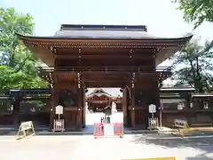 諏訪神社の山門