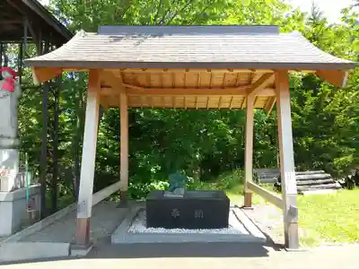 脳天大神　蔵王寺（金峯山修験本宗 北海道別院）の手水舎
