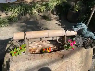 葛原岡神社の手水舎