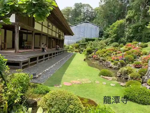 龍潭寺の庭園