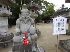 白鳥神社の像