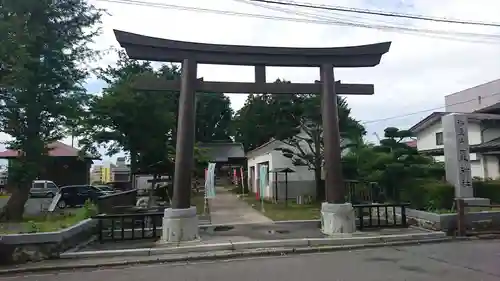 法霊山龗神社の鳥居