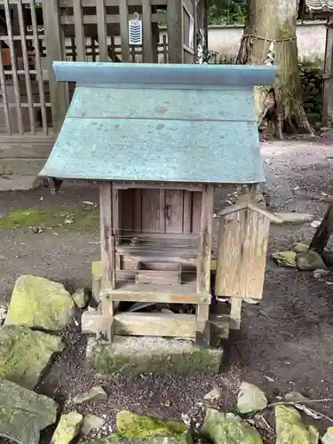 篠葉神社の末社