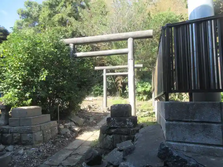 犬飼稲荷尊天(茨城県)