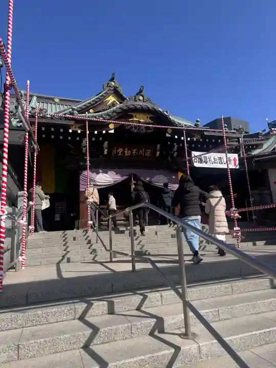 成田山深川不動堂(新勝寺東京別院)の{uncategorized: "未分類", other: "その他", undefined: "問題あり", building: "その他建物", grave: "お墓", sacred_gate: "鳥居", guardian: "狛犬", statue: "像", buddha: "仏像", history: "歴史", nature: "自然", garden: "庭園", animal: "動物", pagoda: "塔", temizu: "手水舎", mountain_gate: "山門・神門", sanctuary: "本殿・本堂", subordinate: "末社・摂社", art: "芸術", scenery: "景色", jizo: "地蔵", ema: "絵馬", goshuin: "御朱印", omikuji: "おみくじ", items: "授与品その他", amulet: "お守り", goshuincho: "御朱印帳", eats: "食事", festival: "お祭り", votive_dance: "神楽", shichigosan: "七五三参", wedding: "結婚式", experience: "体験その他", initially: "初詣", around: "周辺", anti_infection: "感染症対策"}