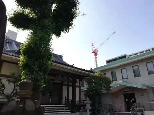 立行寺の本殿・本堂