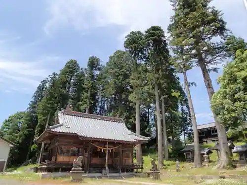 劔神社の本殿