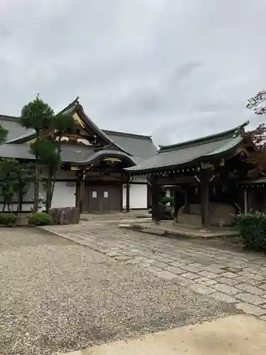 長命寺の本殿・本堂