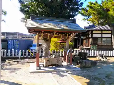 熱田社の手水舎