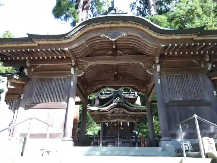 岡太神社・大瀧神社の山門・神門