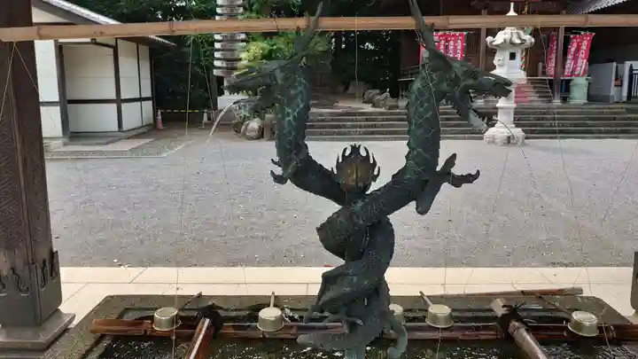 照明寺 (反町薬師尊)の手水舎